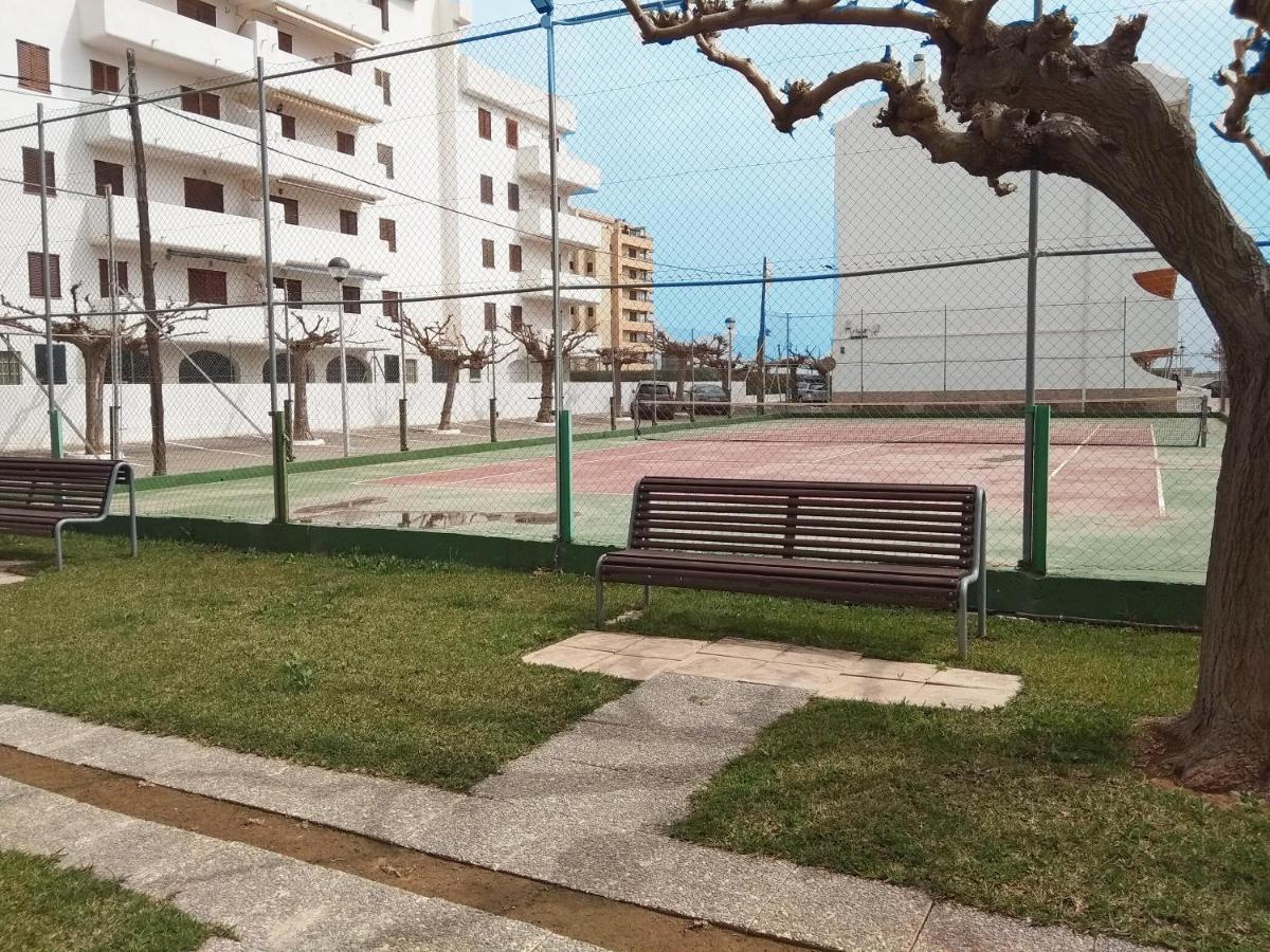 Apartamentos Voramar 3000 Peñíscola エクステリア 写真